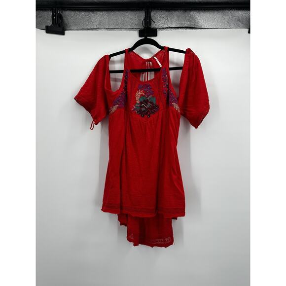 Free People Tunic Womens Small Red Embroidered Boho Peasant Cold Shoulder Top - Picture 1 of 11